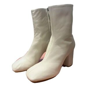 Acne Studios Cypress Lamb Skin Leather Boots in off white size 6